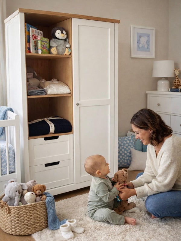 Wardrobe White & Wooden